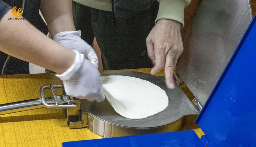 Make tortilla presses